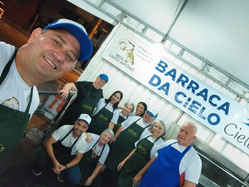 Clínica Interdisciplinar Educacional de Louveira participa da Festa de Santo Antônio para angariar verbas para a instituição